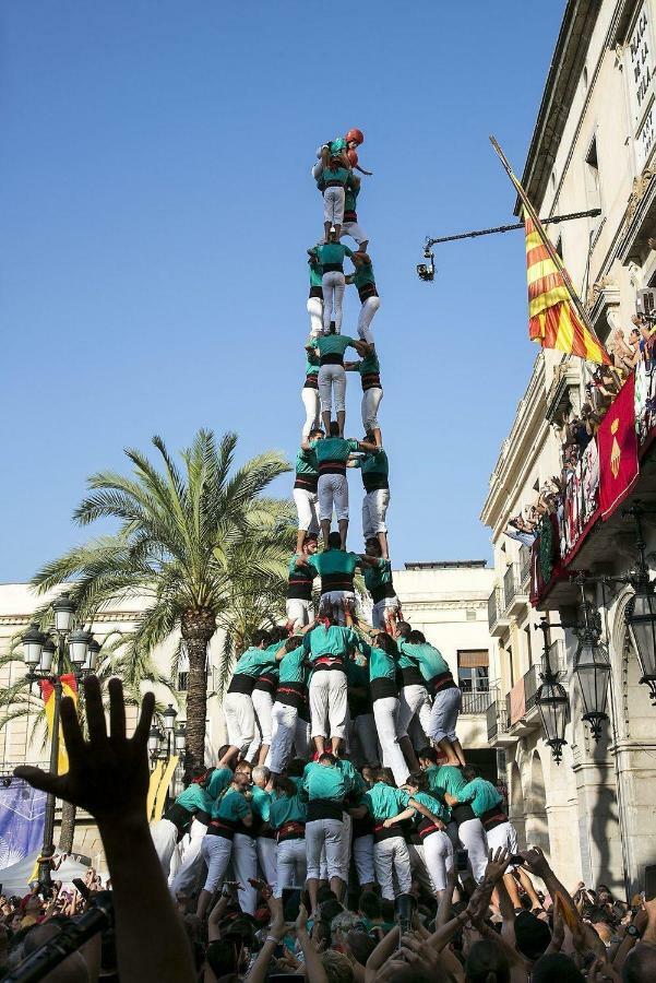 Espigall Vilanova i la Geltru Ngoại thất bức ảnh