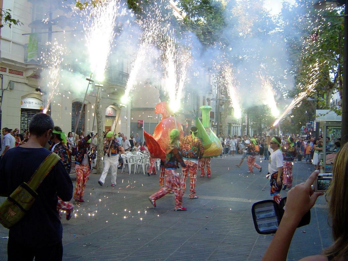 Espigall Vilanova i la Geltru Ngoại thất bức ảnh